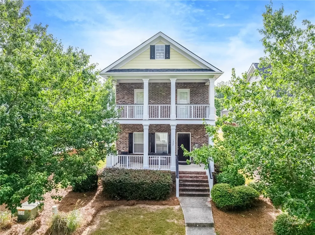 1327 Eisenhower Avenue Bogart GA 30622