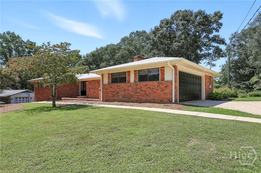 260 Crestwood Drive Athens GA 30605