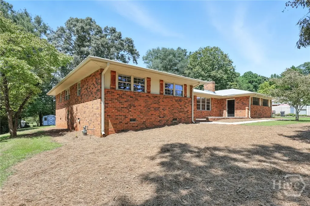 260 Crestwood Drive Athens GA 30605