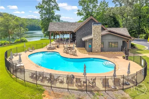 25 Forked Leaf Road Cleveland GA 30528