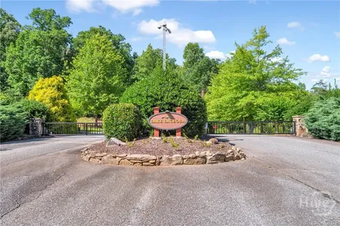 25 Forked Leaf Road Cleveland GA 30528