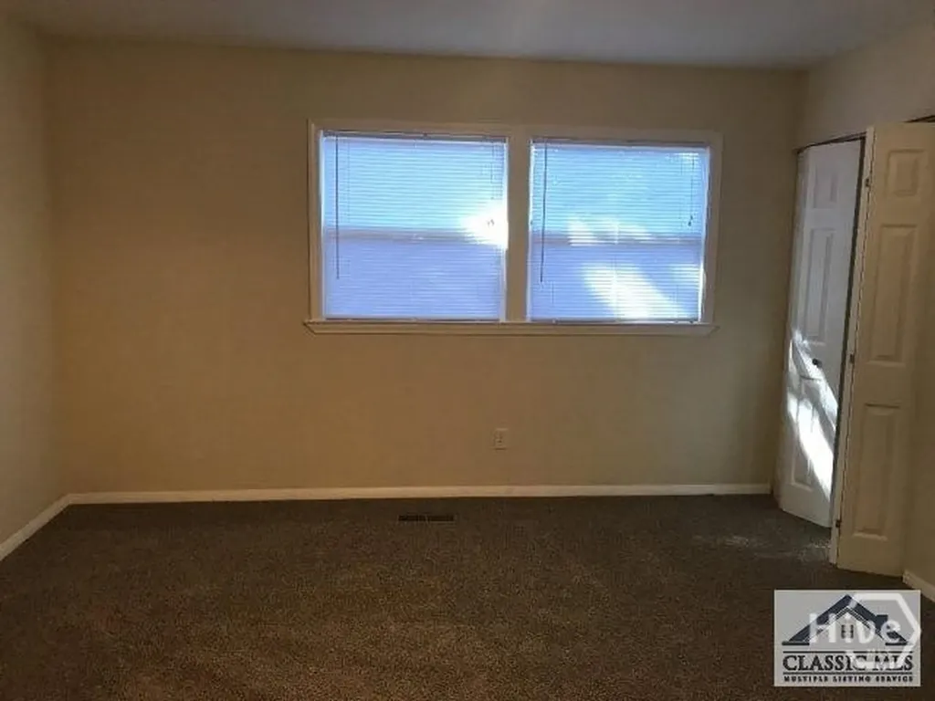 131 Pineview Drive Athens GA 30605