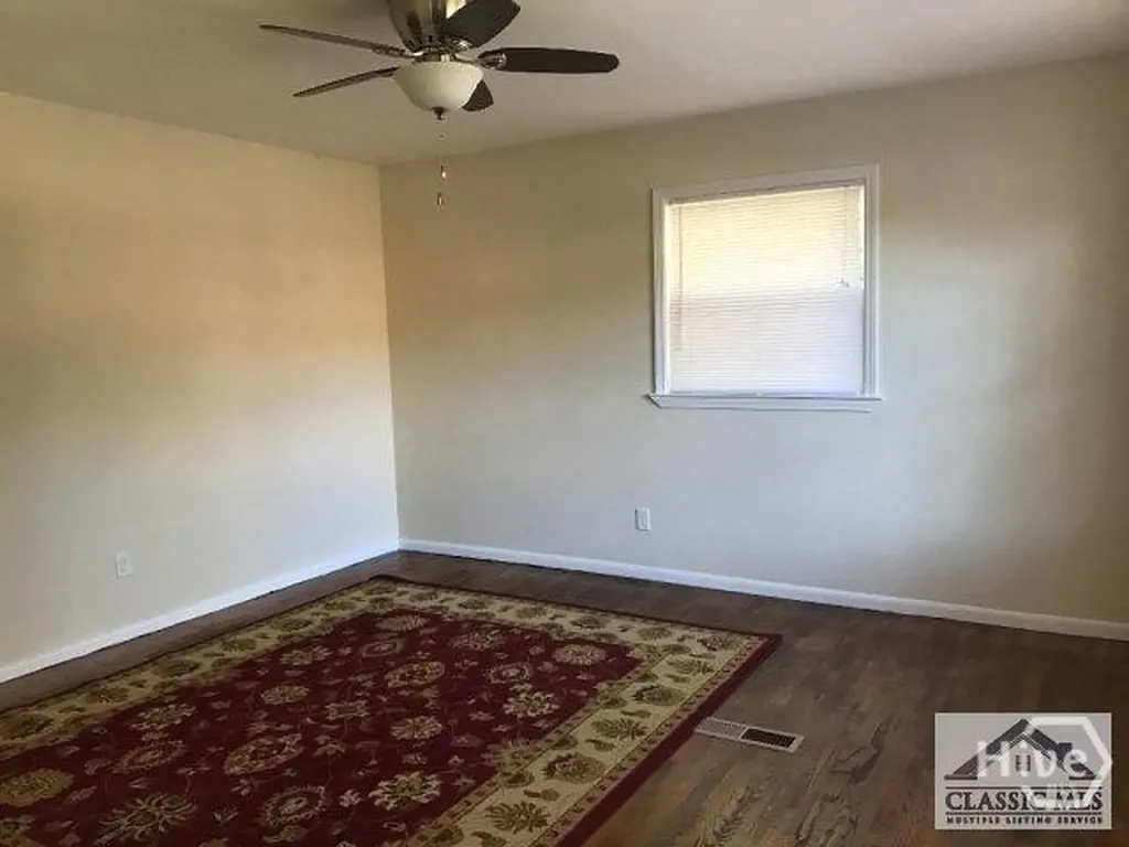 131 Pineview Drive Athens GA 30605