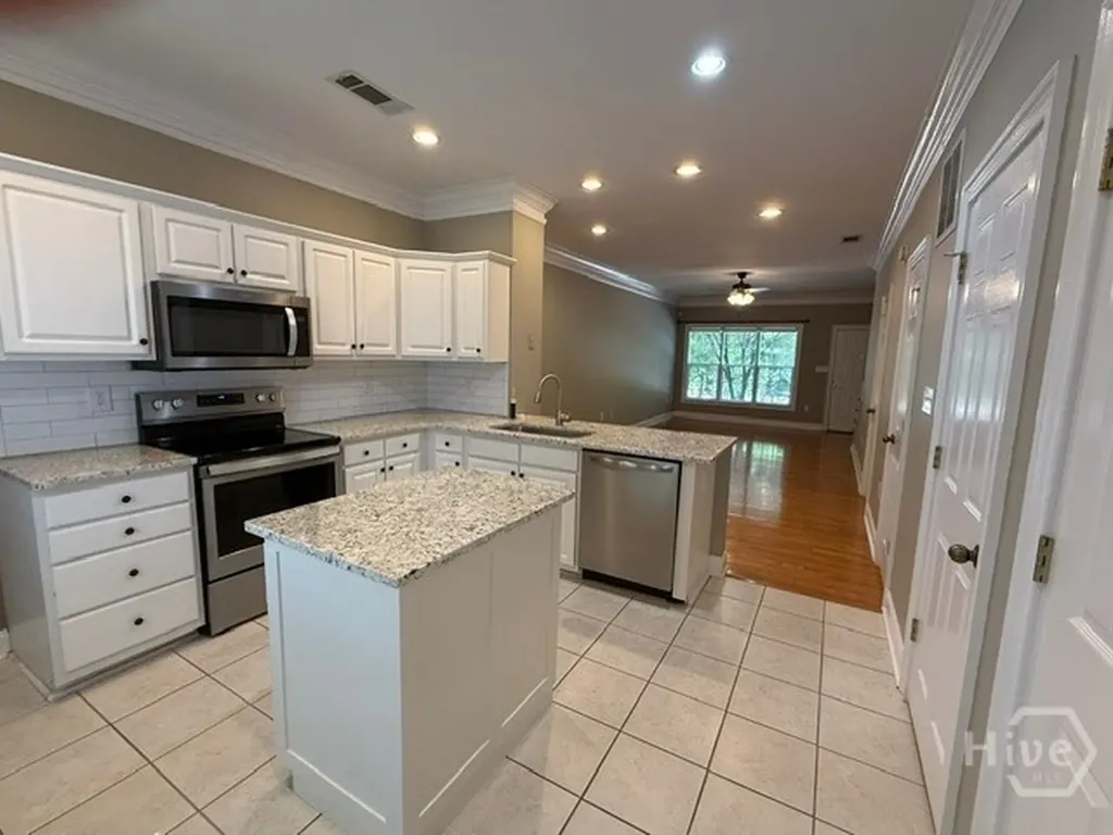 110 Wood Lake Drive Athens GA 30606