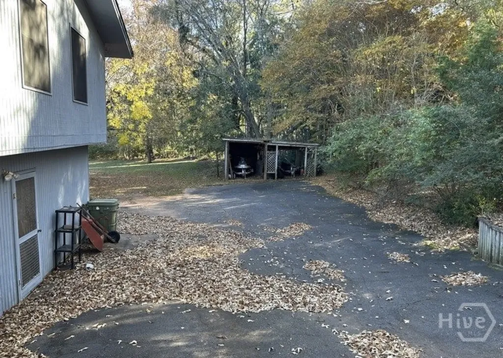 1595 Timothy Road Athens GA 30606