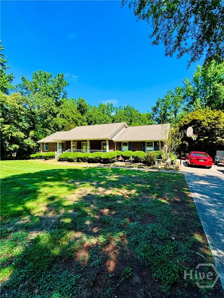 110 Saxon Woods Drive Athens GA 30607