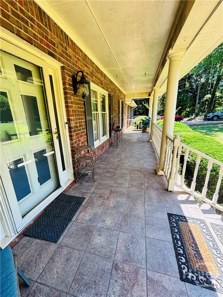 110 Saxon Woods Drive Athens GA 30607