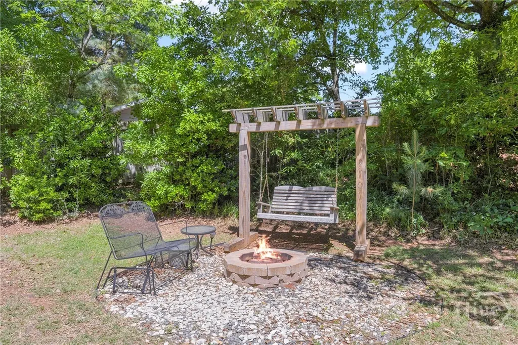 300 Richard Way Athens GA 30605