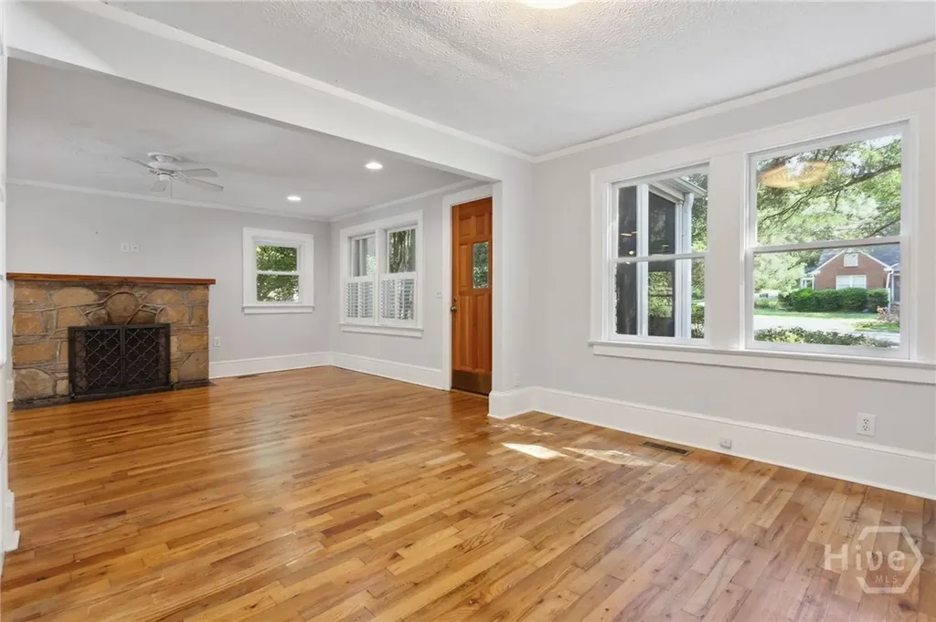 385 Sunset Drive Athens GA 30606