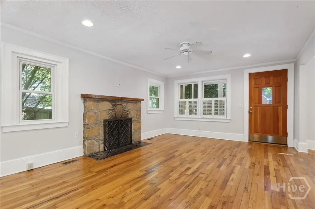 385 Sunset Drive Athens GA 30606