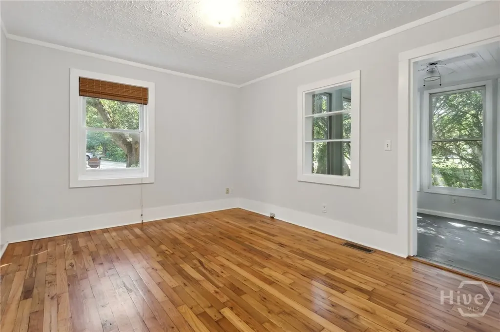 385 Sunset Drive Athens GA 30606