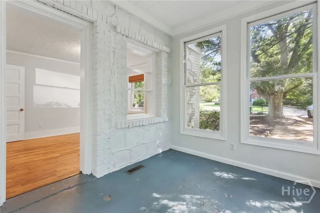 385 Sunset Drive Athens GA 30606