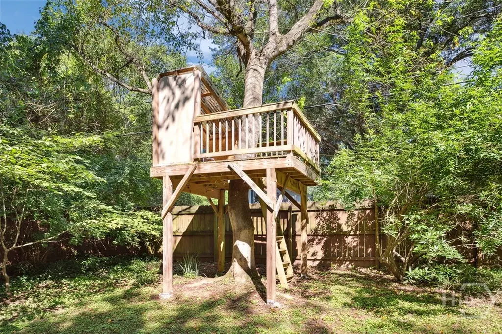 385 Sunset Drive Athens GA 30606