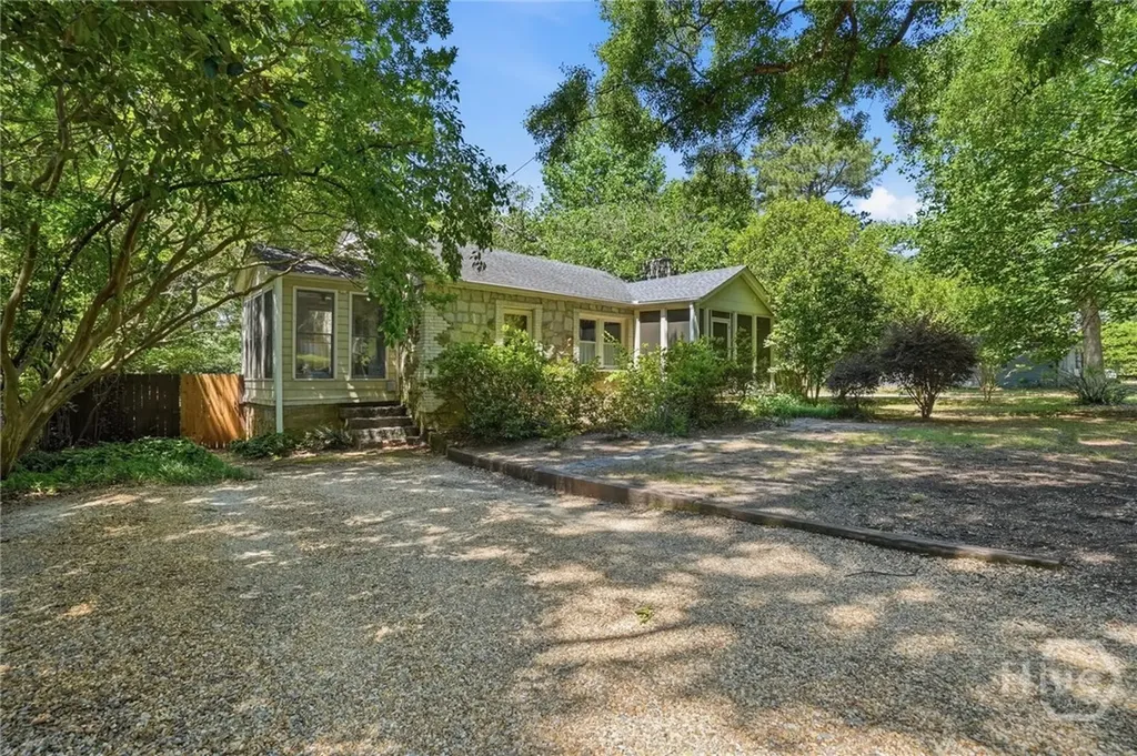 385 Sunset Drive Athens GA 30606