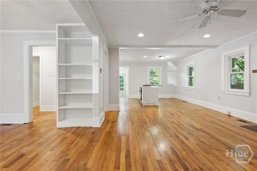 385 Sunset Drive Athens GA 30606
