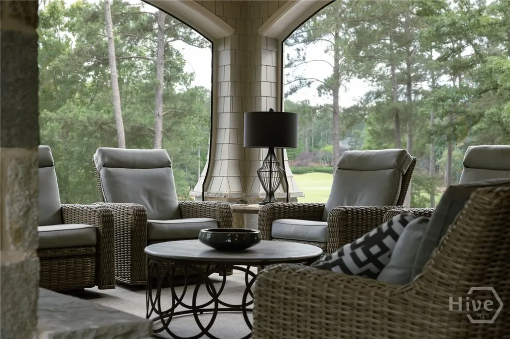 1161 Sugar Run Greensboro GA 30642