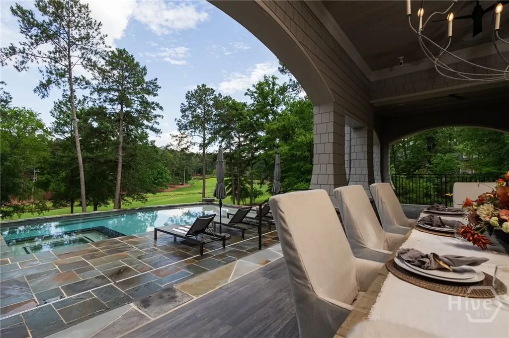 1161 Sugar Run Greensboro GA 30642