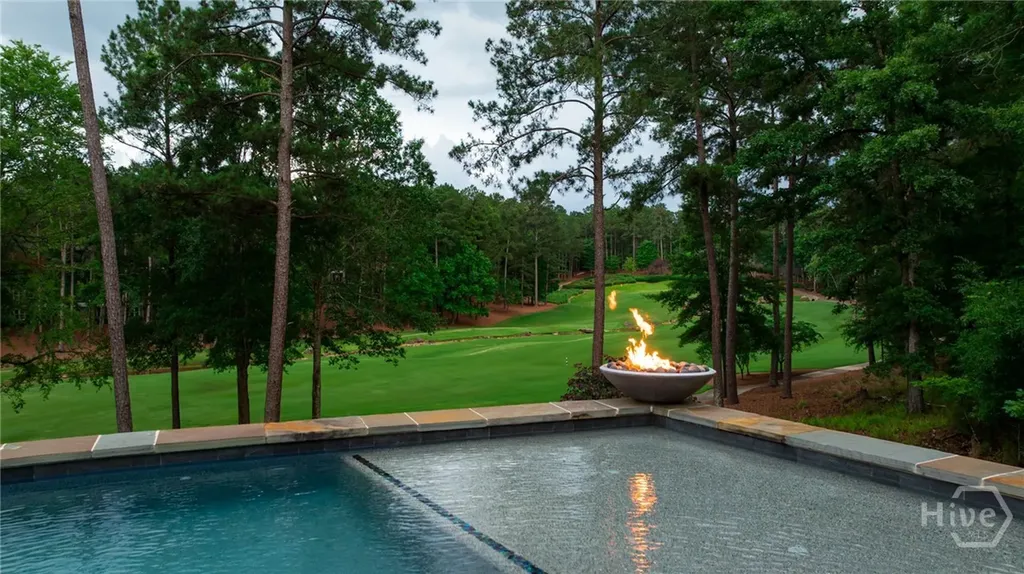 1161 Sugar Run Greensboro GA 30642