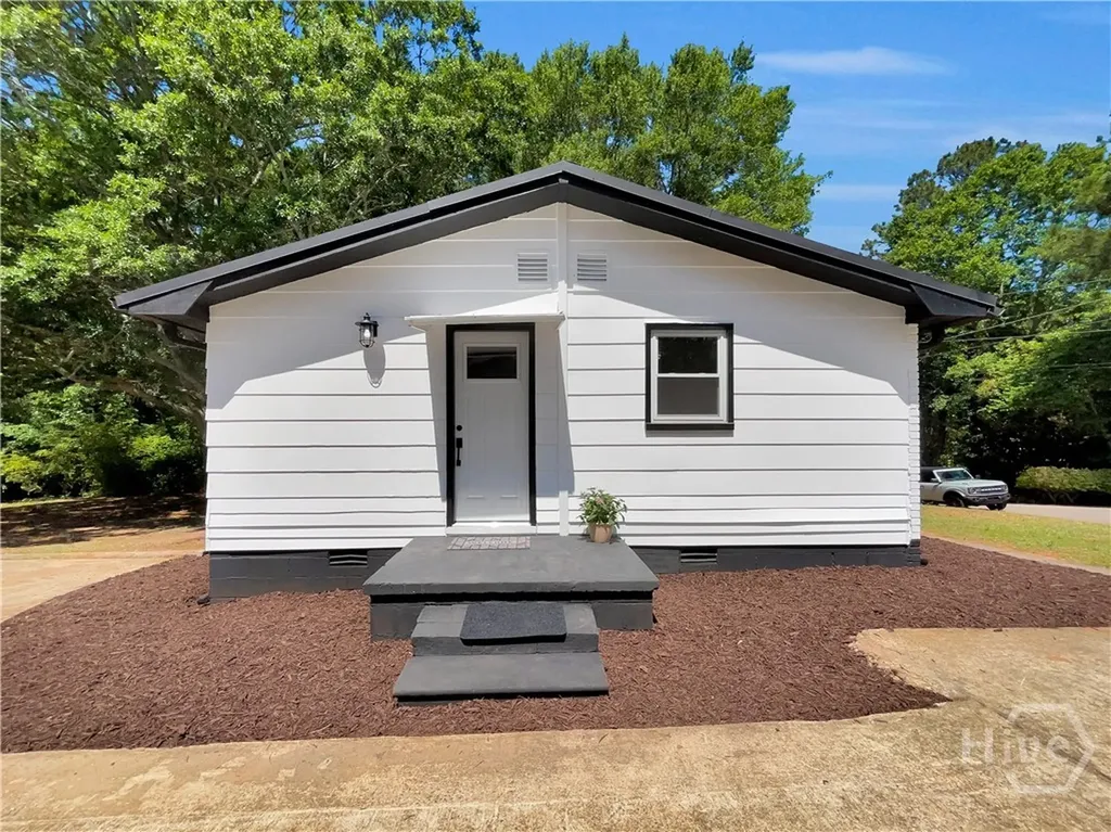 858 Clairmont Avenue Comer GA 30629