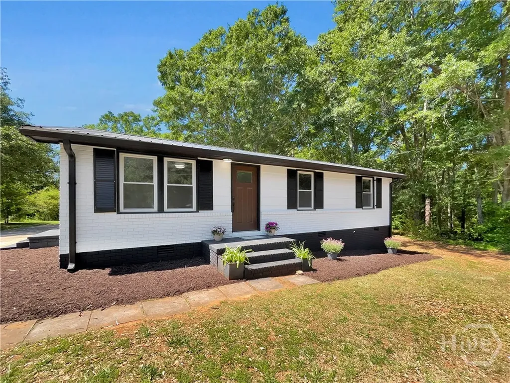 858 Clairmont Avenue Comer GA 30629