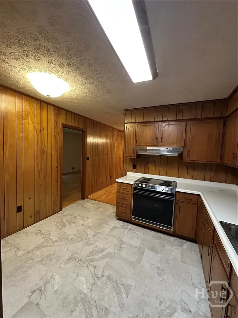 375 Segrest Circle Athens GA 30605