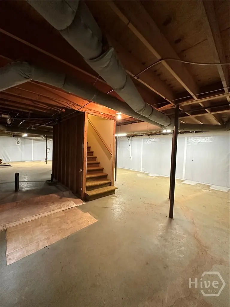 375 Segrest Circle Athens GA 30605