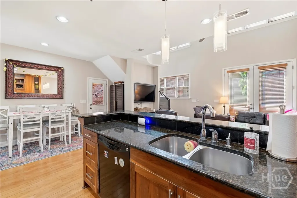 118 Ruth Drive Athens GA 30601