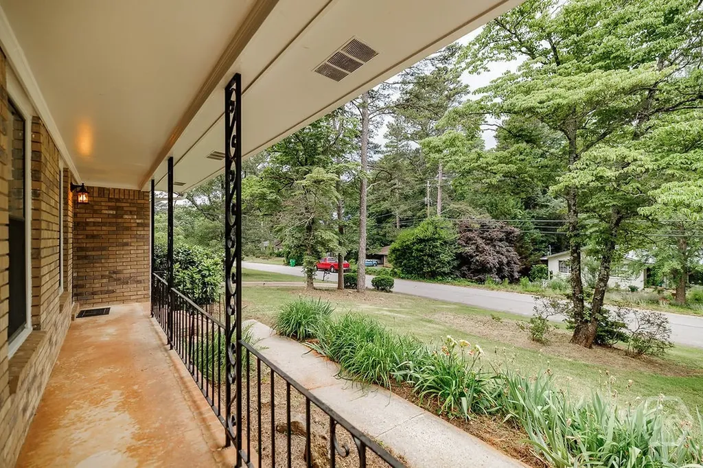 265 University Circle Athens GA 30605