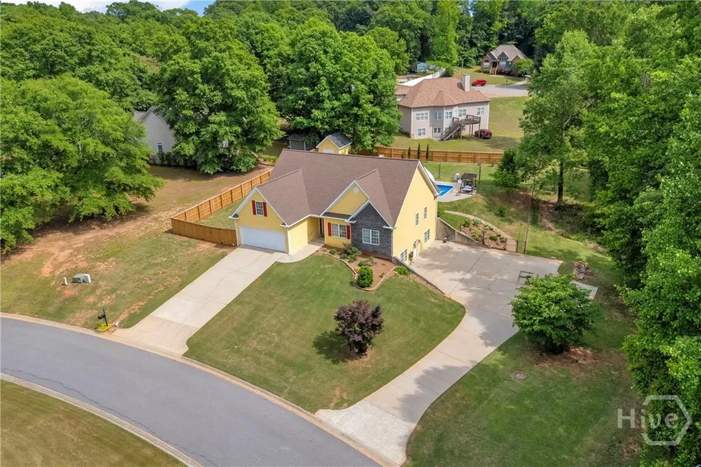 155 Hidden Falls Drive Hull GA 30646