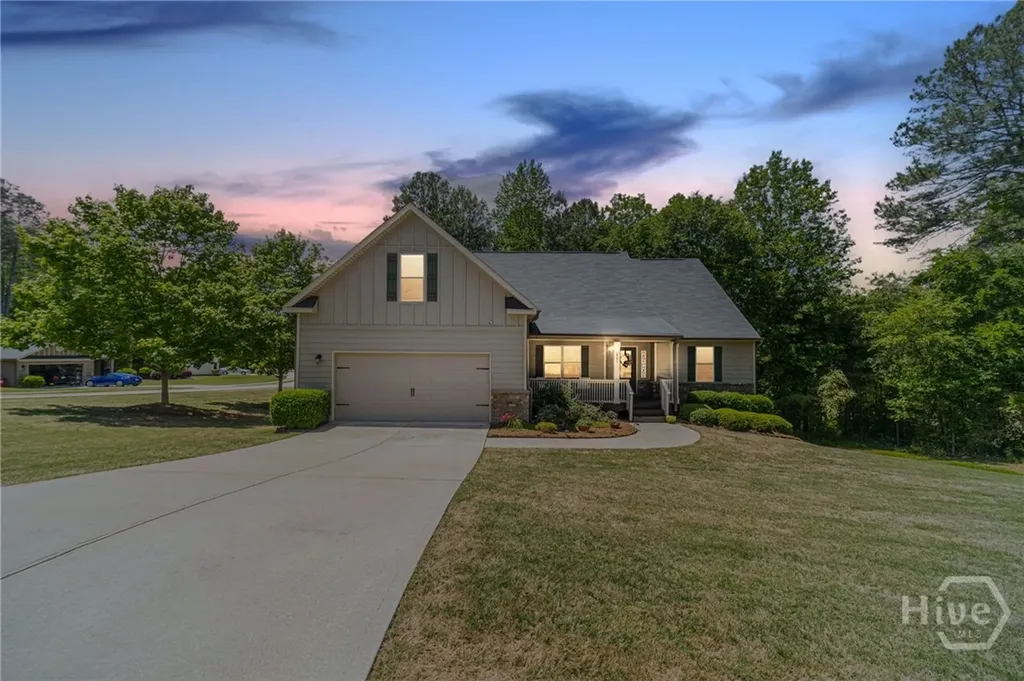 801 Rouse Circle Hoschton GA 30548
