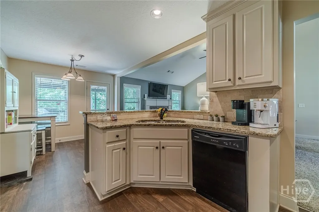 801 Rouse Circle Hoschton GA 30548