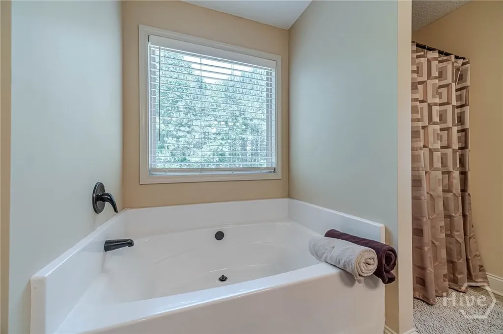 801 Rouse Circle Hoschton GA 30548