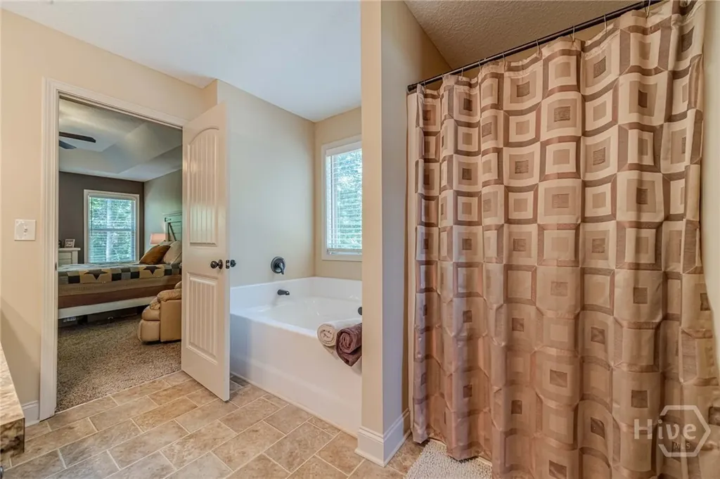 801 Rouse Circle Hoschton GA 30548