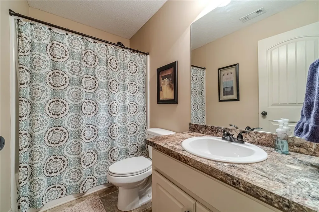 801 Rouse Circle Hoschton GA 30548