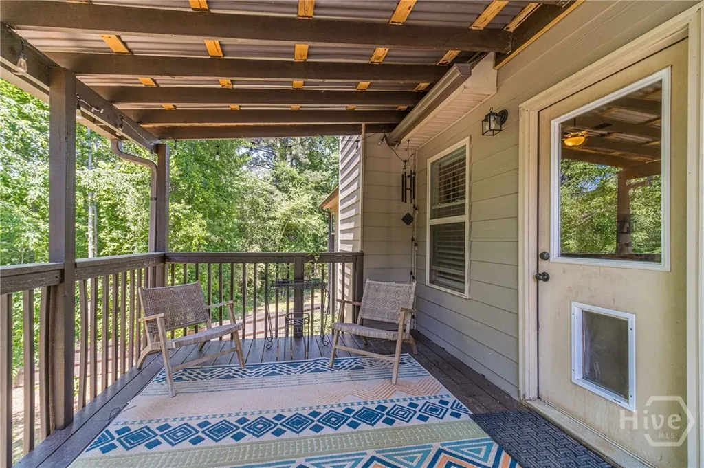 801 Rouse Circle Hoschton GA 30548
