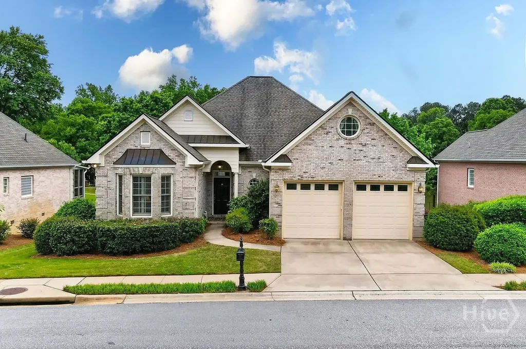 112 Annas Walk Athens GA 30606