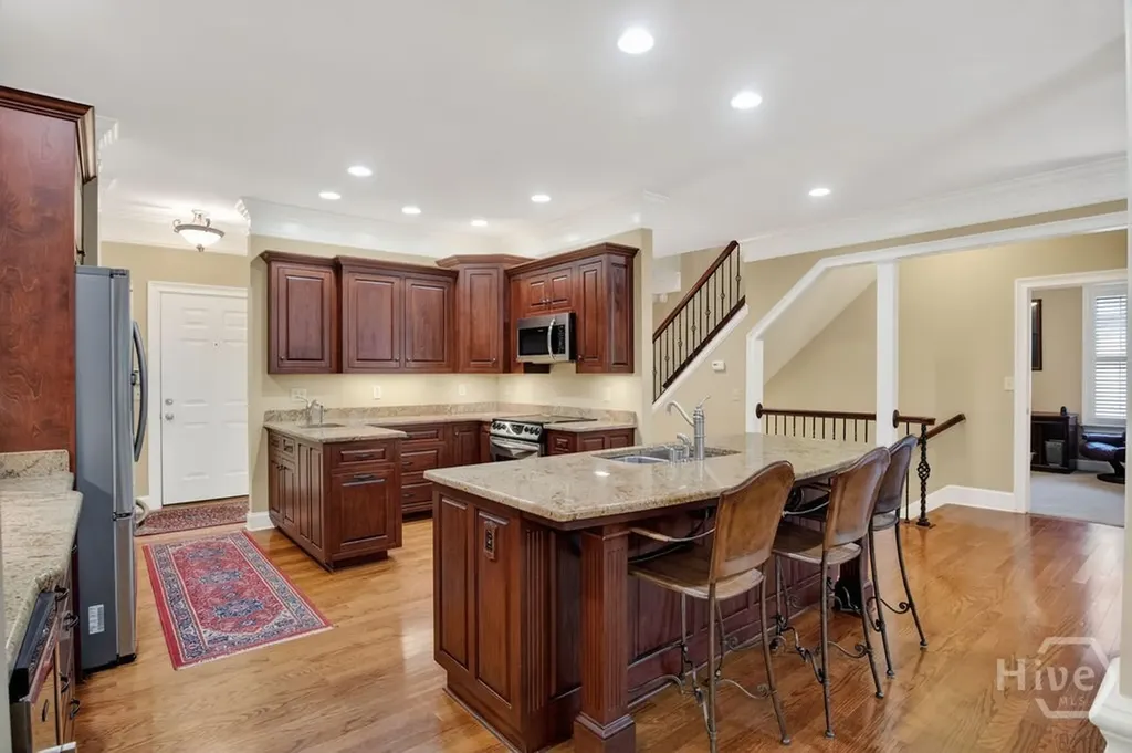 112 Annas Walk Athens GA 30606