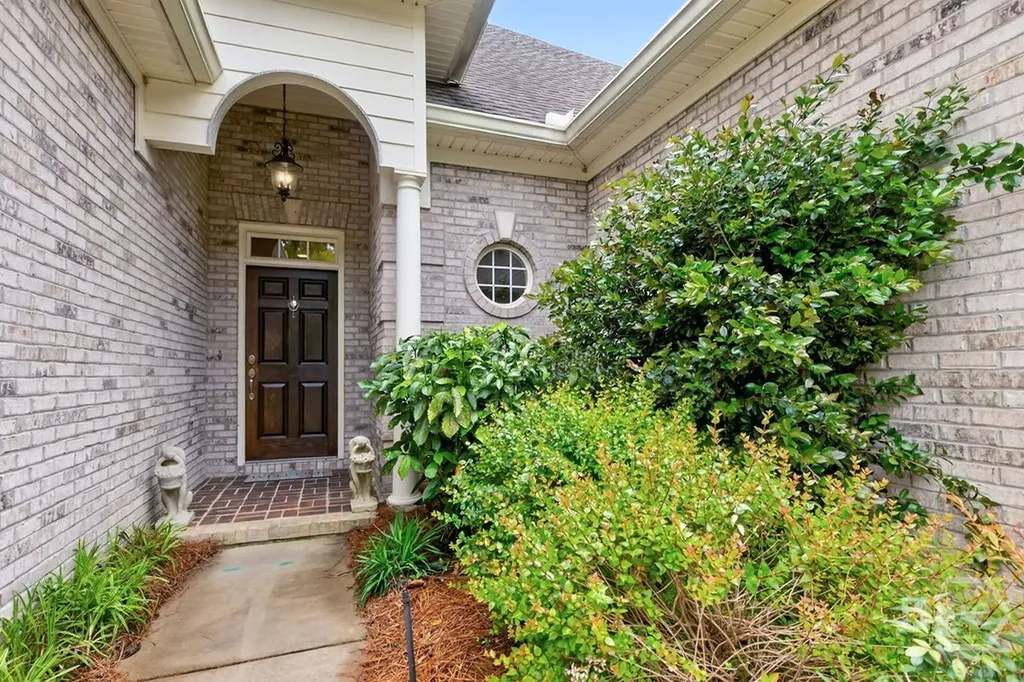 112 Annas Walk Athens GA 30606