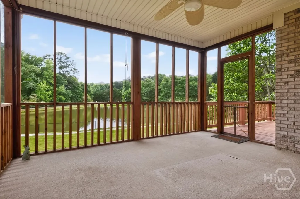 112 Annas Walk Athens GA 30606