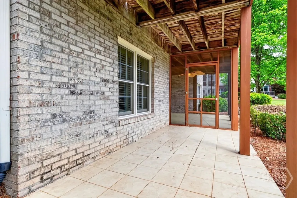 112 Annas Walk Athens GA 30606