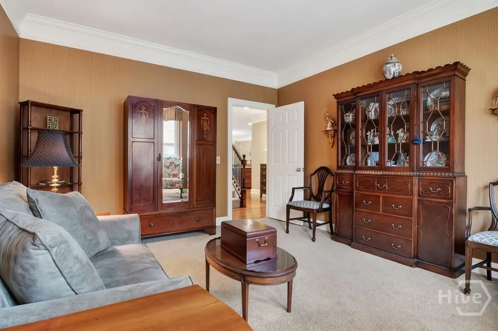 112 Annas Walk Athens GA 30606