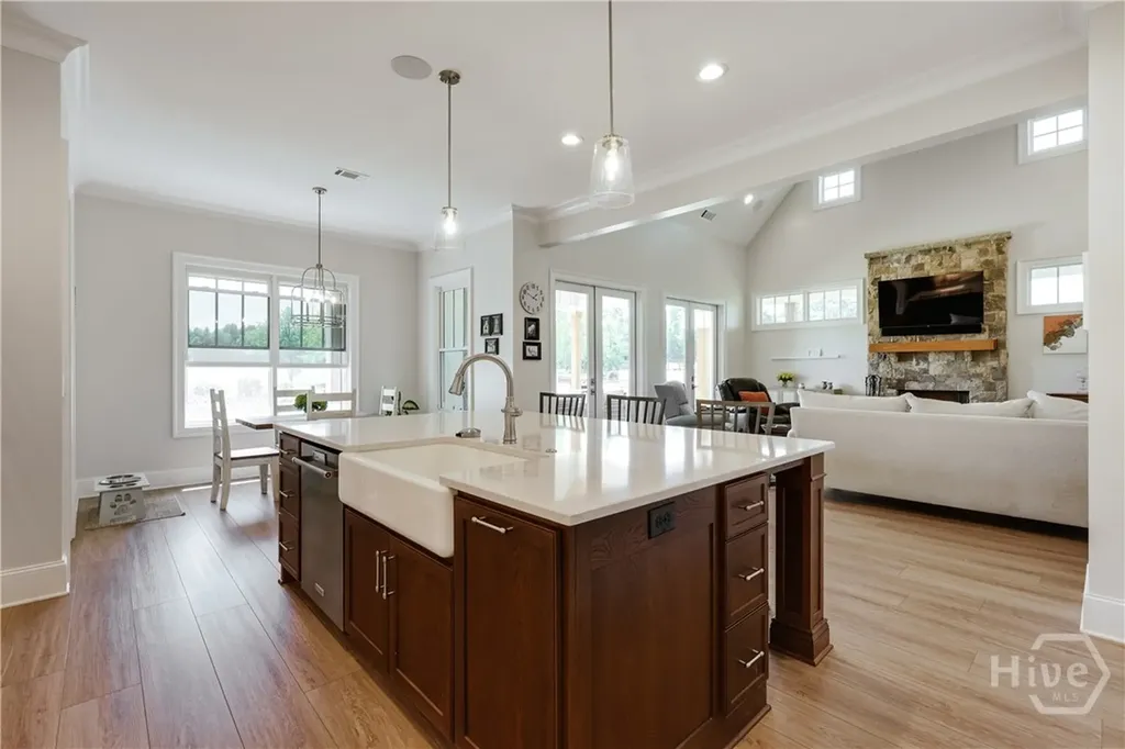 1820 Clover Lane Bishop GA 30621