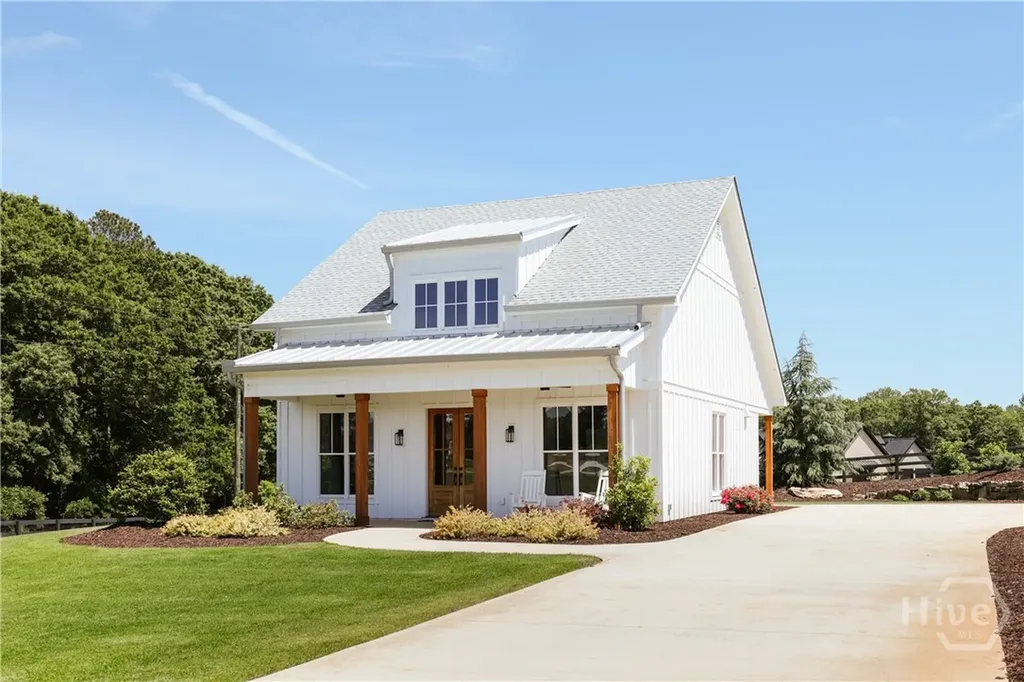 1820 Clover Lane Bishop GA 30621