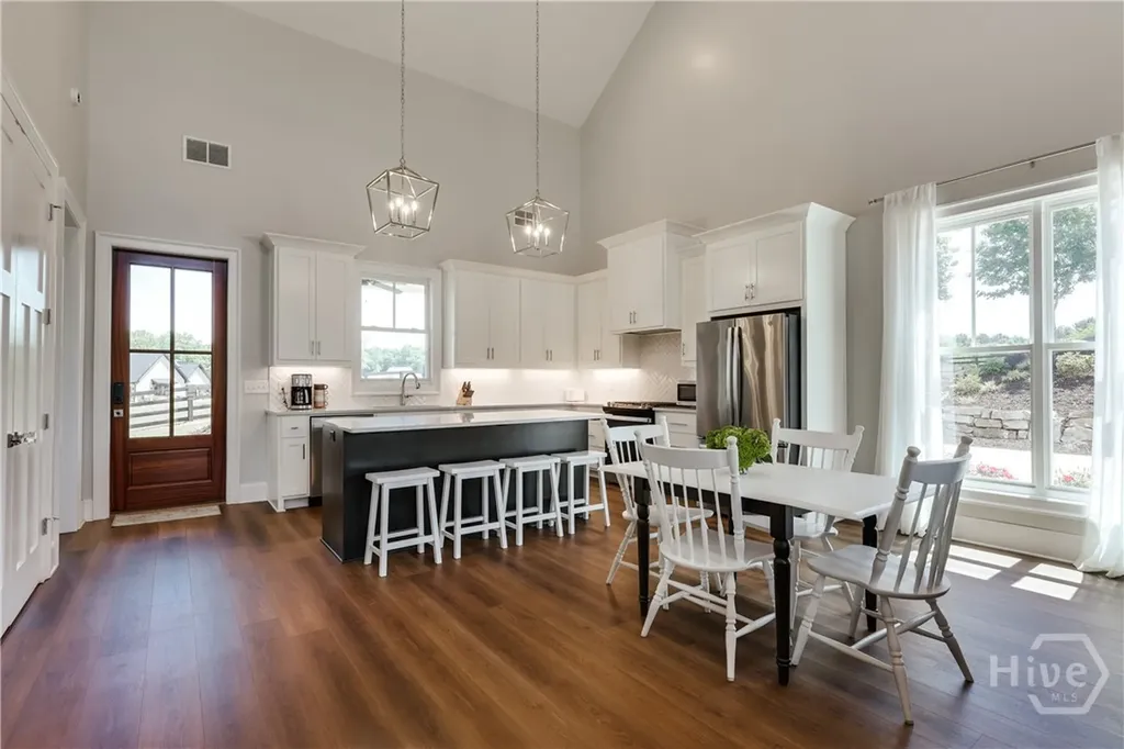 1820 Clover Lane Bishop GA 30621