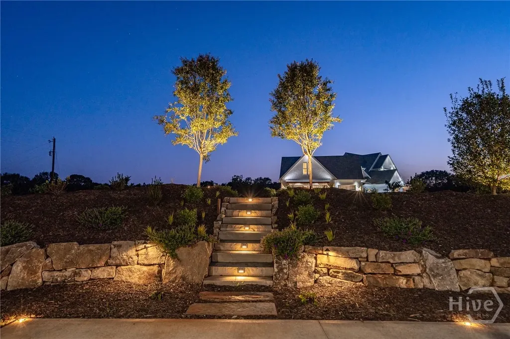1820 Clover Lane Bishop GA 30621