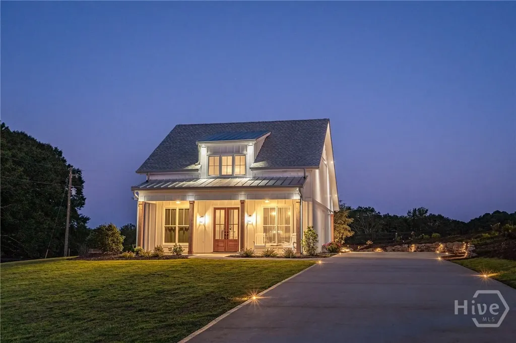 1820 Clover Lane Bishop GA 30621
