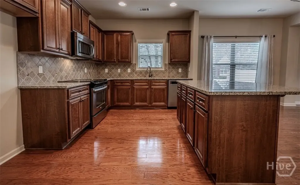 205 Heritage Stroll Athens GA 30606