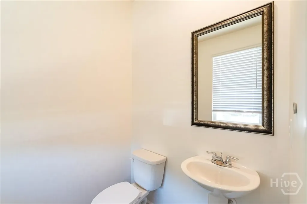 54 Rapps Avenue Pendergrass GA 30567