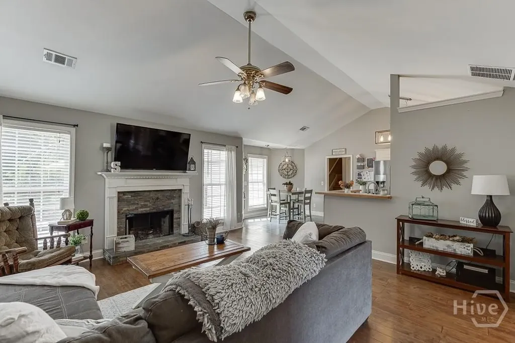 131 Wood Cove Jefferson GA 30549