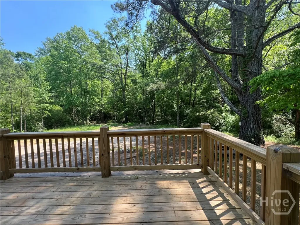 6476 Highway 72 Carlton GA 30627